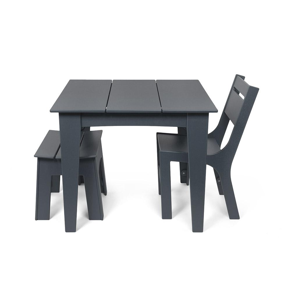 outdoor dining set