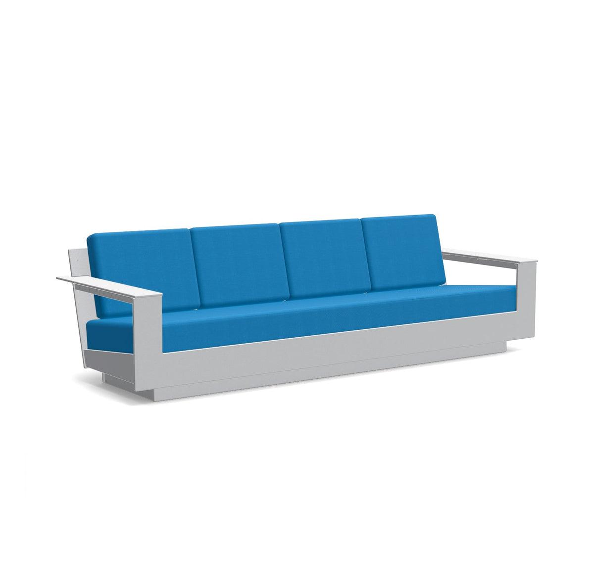 studio shot of nisswa 96 in driftwood with regatta blue cushion